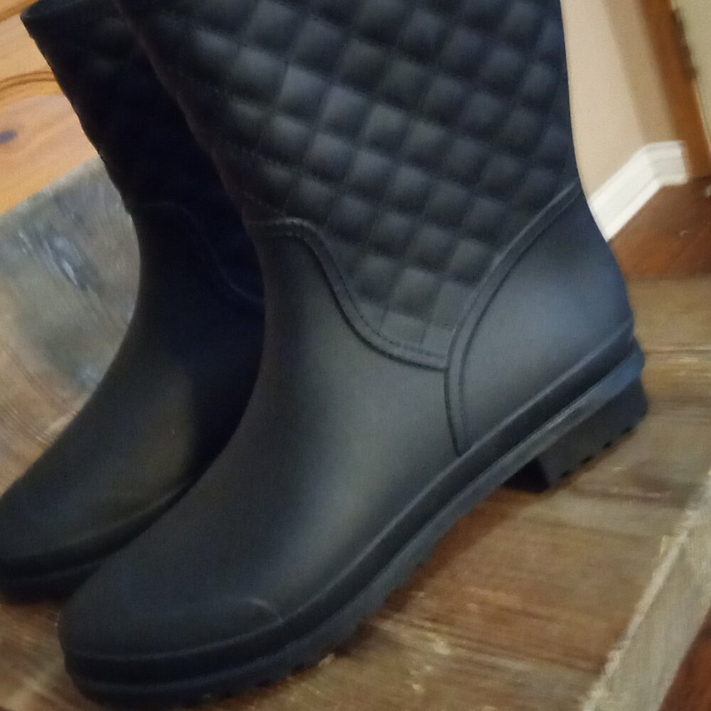 Natural Moda Women's Size 10 Waterproof Rubber Boots NEW!